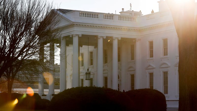 White House recommends scaling back FBI authority under intelligence act